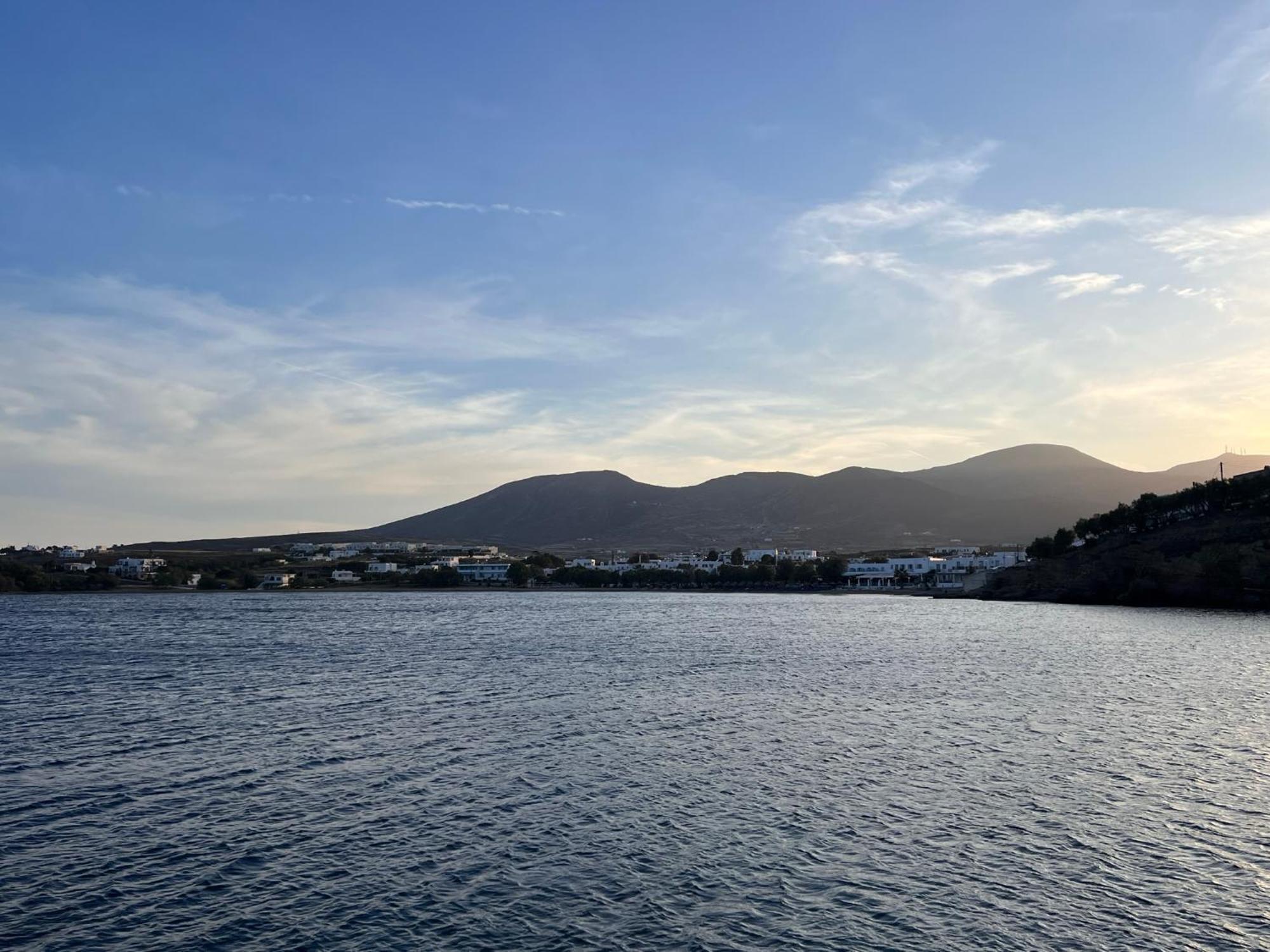 Caeli Paros By Kostas & Joanna Studios โลการาส ภายนอก รูปภาพ