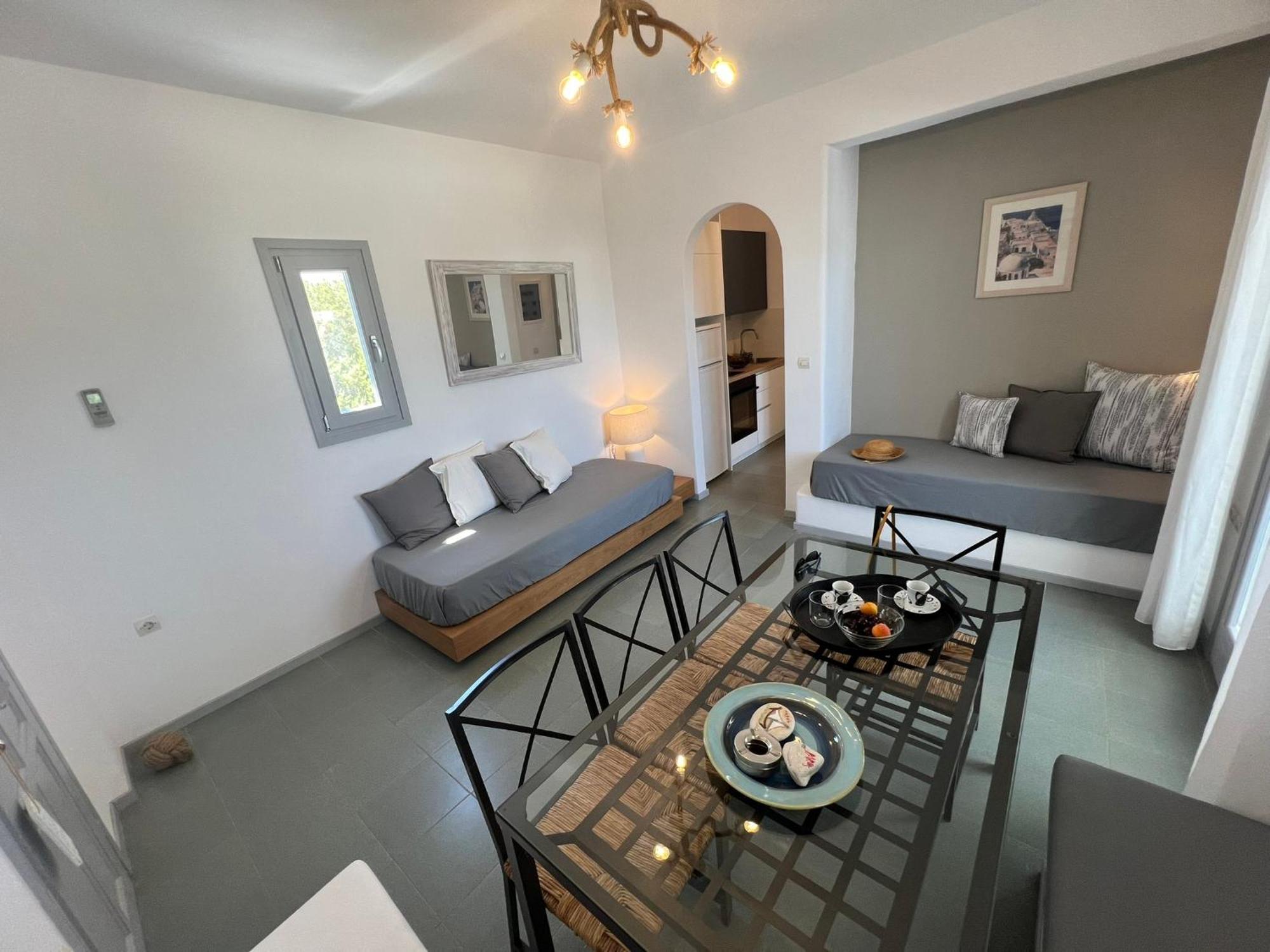Caeli Paros By Kostas & Joanna Studios โลการาส ภายนอก รูปภาพ