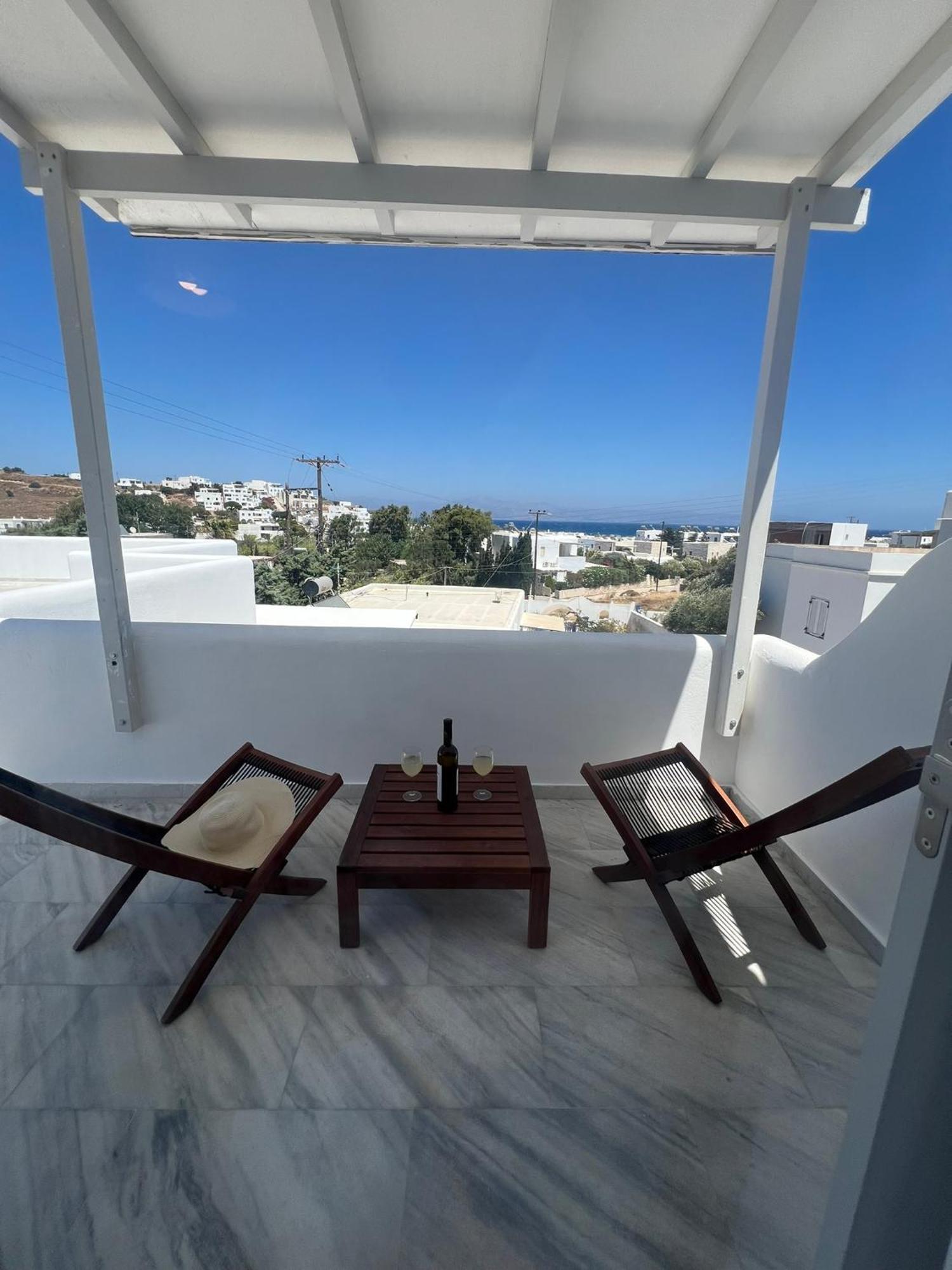 Caeli Paros By Kostas & Joanna Studios โลการาส ภายนอก รูปภาพ