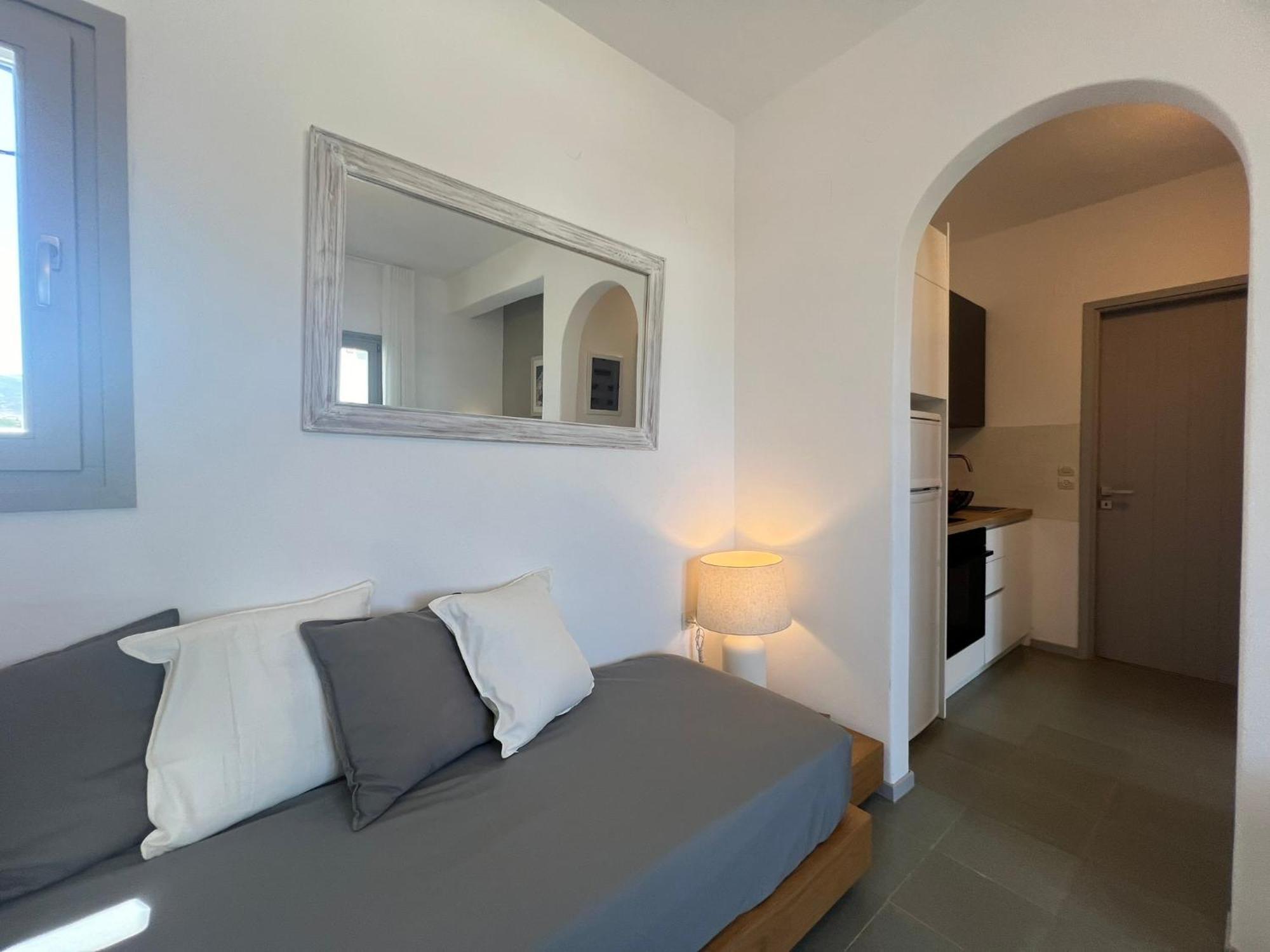 Caeli Paros By Kostas & Joanna Studios โลการาส ภายนอก รูปภาพ