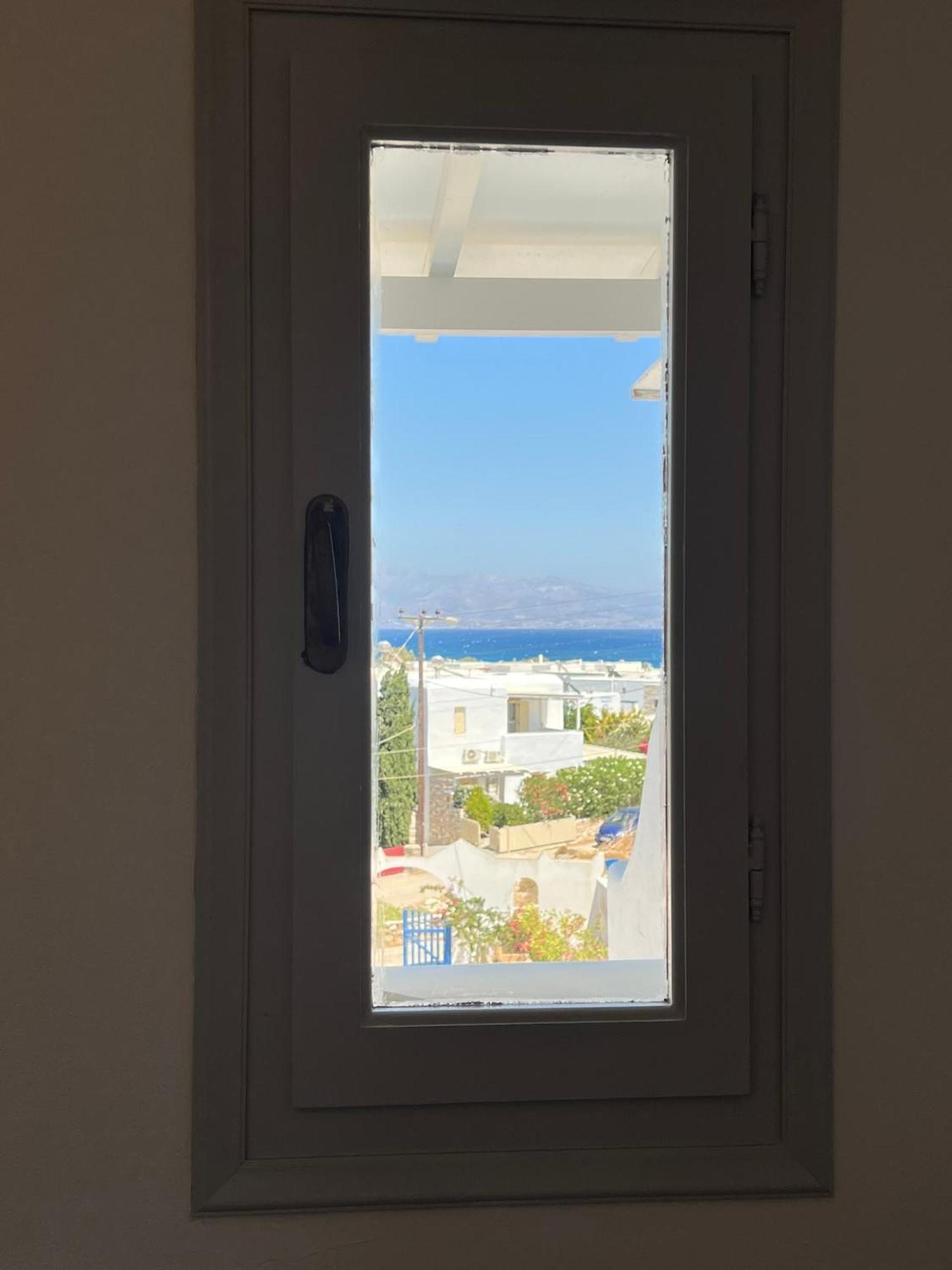 Caeli Paros By Kostas & Joanna Studios โลการาส ภายนอก รูปภาพ